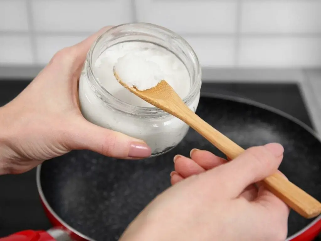 How to Cook with Coconut Oil 